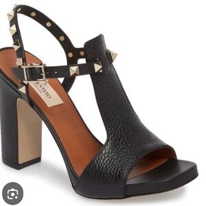 Valentino Garavani Black Rockstud Studded T Heeled Sandals